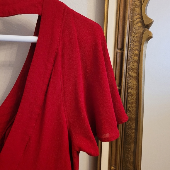 Raspberry red crepe mini dress - Picture 4 of 9